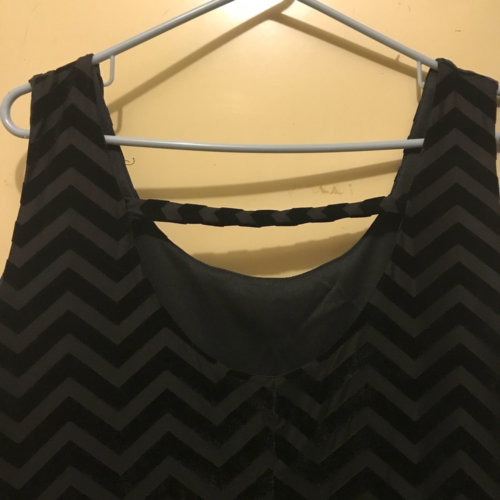 Tank top, cami - Picture 4 of 5